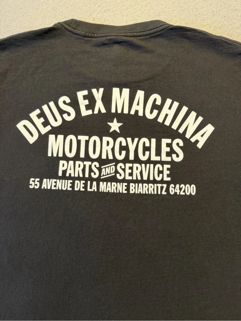 Deus Ex Machina T-Shirt Men’s Large Black Motorcycles Parts & Service Tee